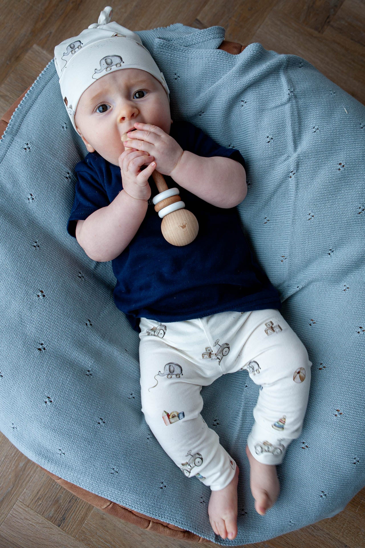Baumwolldecke gestrickt Babyblau Ajour