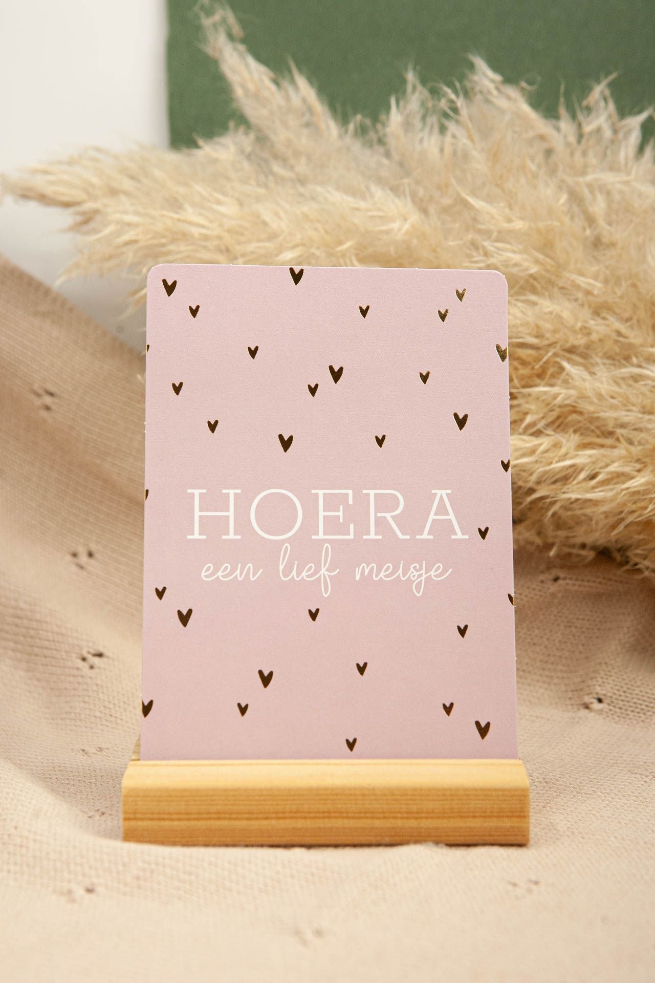 Kaartje Hoera een lief meisje