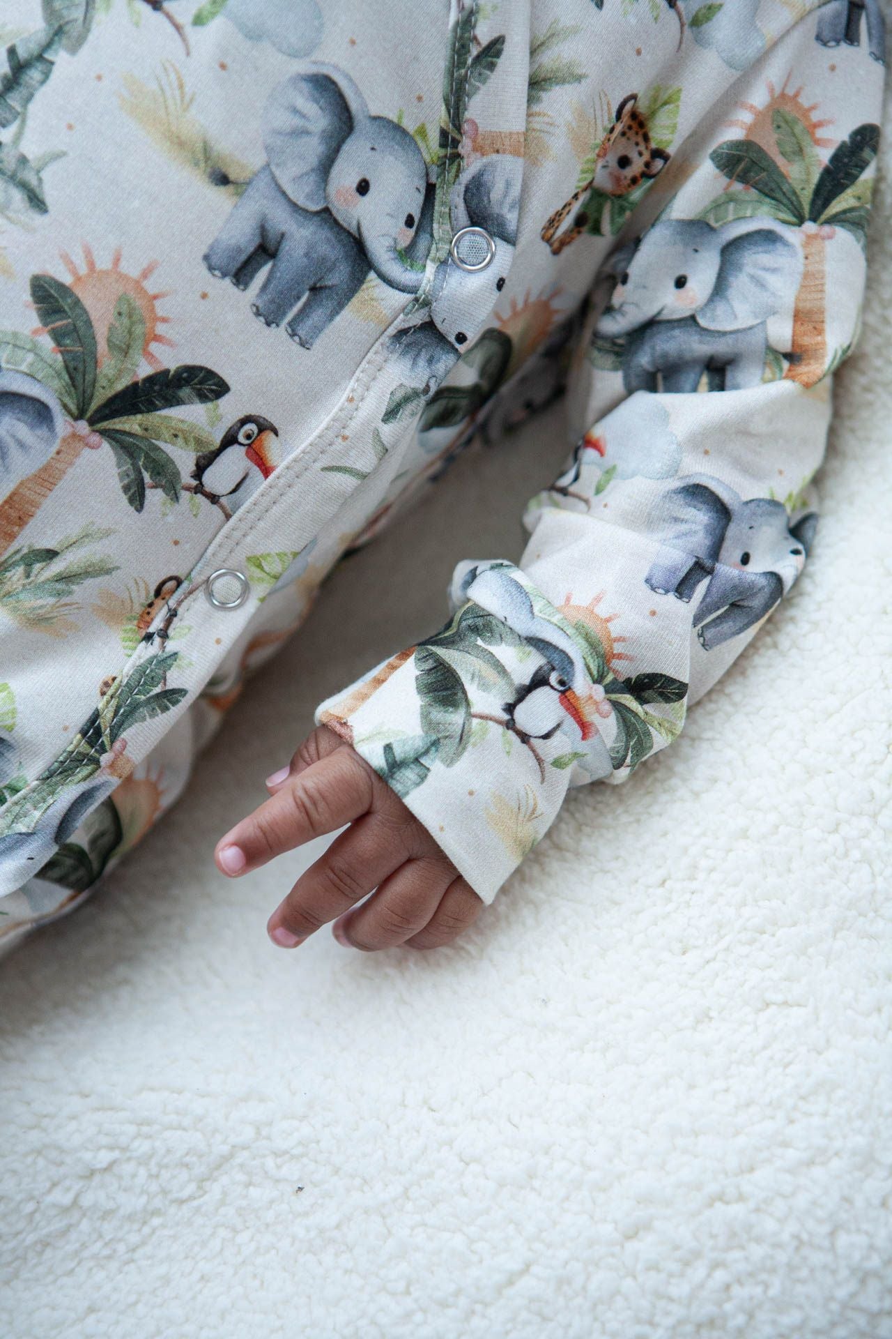 Little one jungle romper