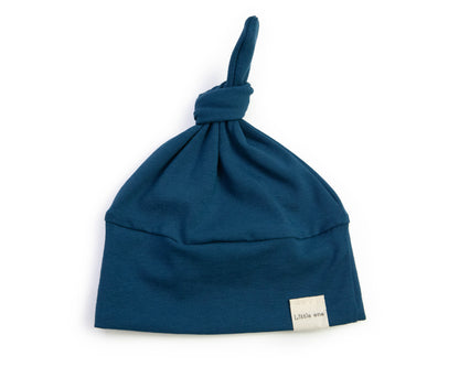 Hat royal blue