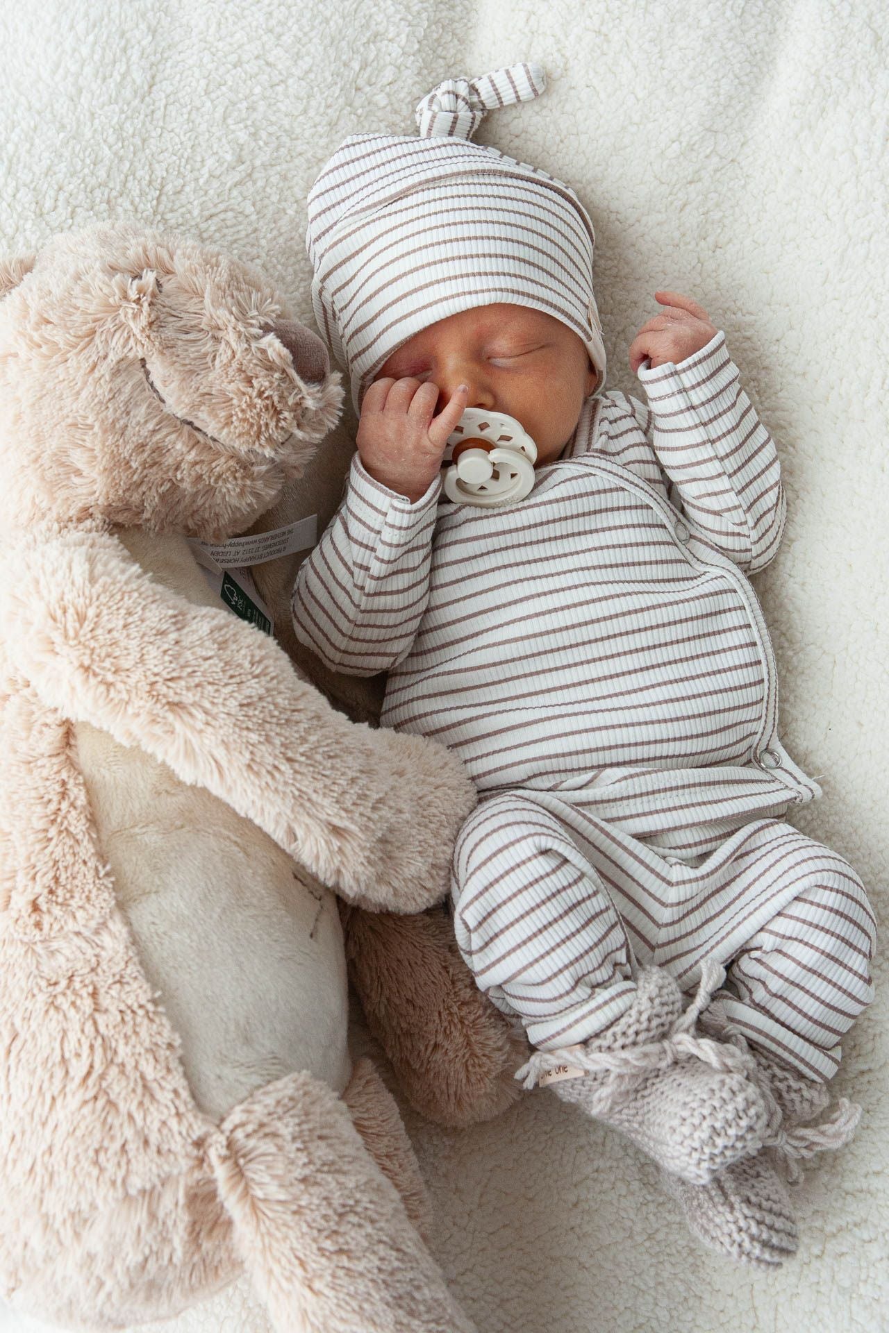 Mutsje baby rib karamel stripes