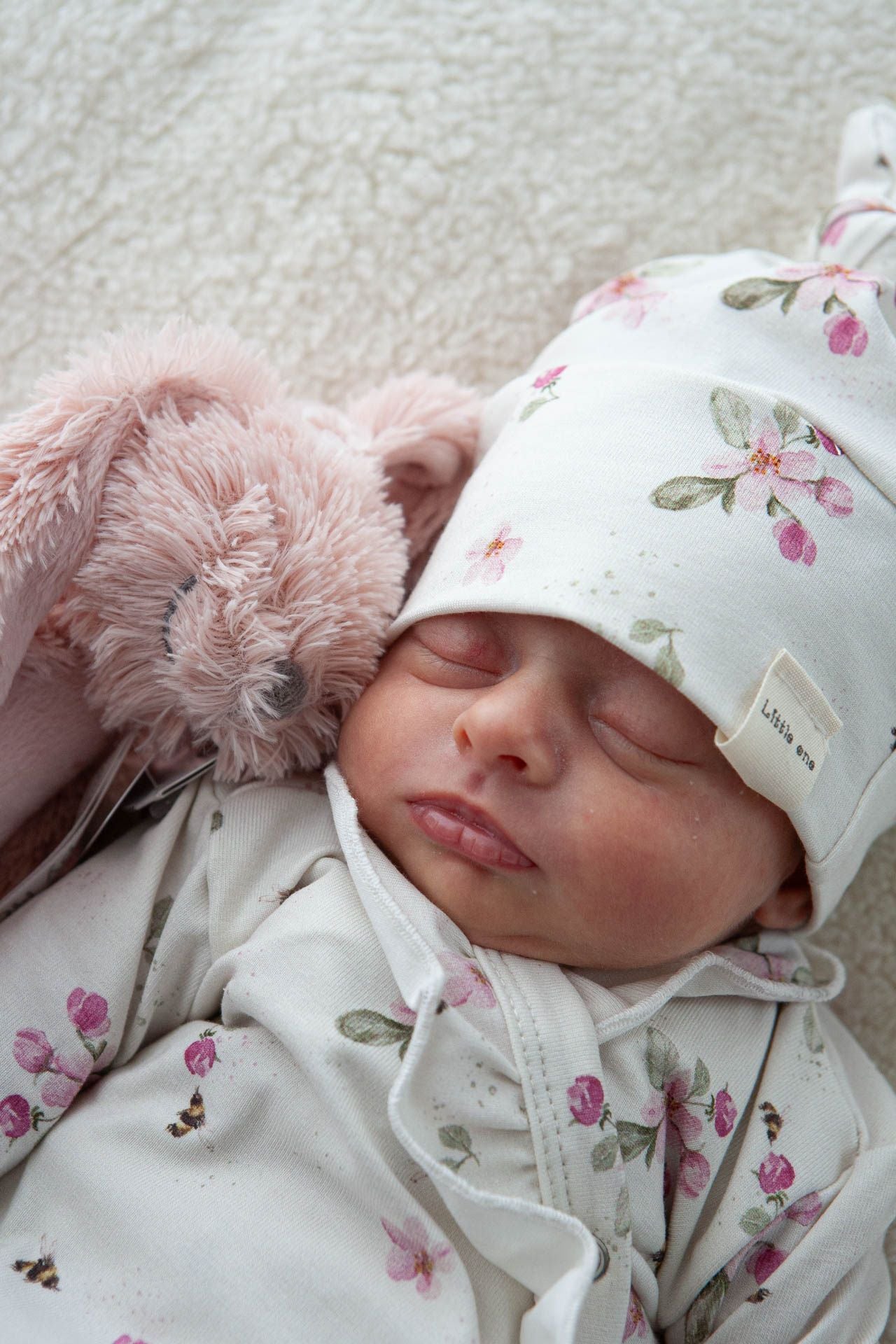 Hat Little one flowers pink