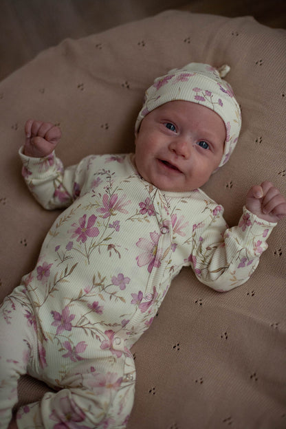 Boxpakje baby rib pastel geel met paarse bloemen