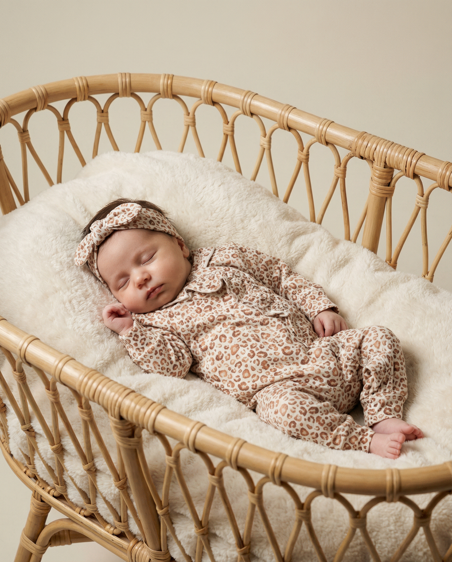 Haarband aus Babyripp mit Schleifen